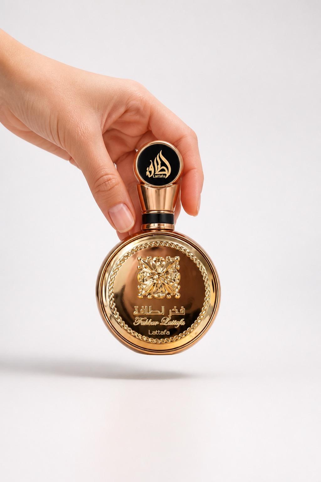 Lattafa Fakhar Eau de Parfum – Luxury Long-Lasting Fragrance Collection - 100 ml